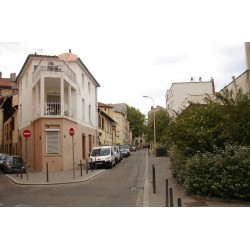 Rue des Bains